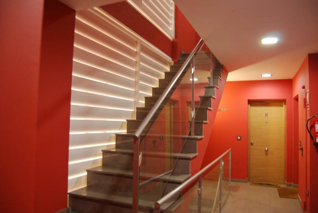 Ferienwohnung Centrico Nuevo Dos Banos Parking Sevilla Exterior foto